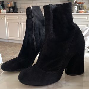 Marc Jacobs 4” Suede Ankle Booties